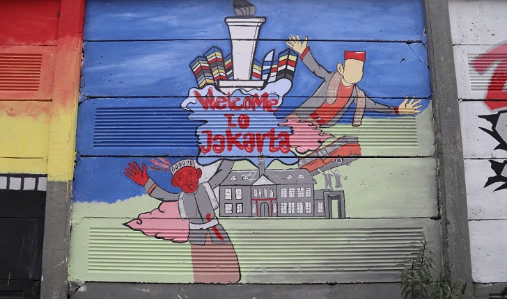 495 Gambar Mural Ikonik Jakarta Mulai Hiasi Tembok Pembatas Jalan RE Martadinata