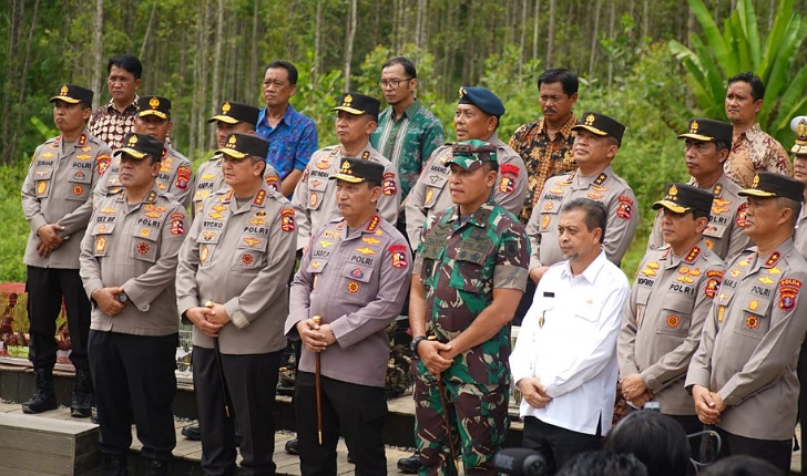 Kapolri Mengujungi Titik Nol IKN Nusantara di Kalimantan Timur
