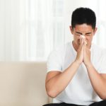 Bahaya Menahan Bersin Bagi Kesehatan Telinga Ancaman Tersembunyi Di Balik Refleks Alami