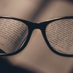 Cara Memilih Kacamata Anti Radiasi Yang Tepat Panduan Lengkap Untuk Melindungi Mata Di Era Digital